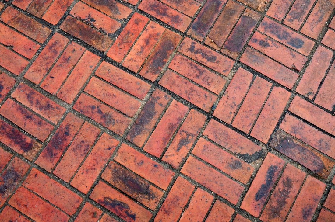 Brick Bonds - Patterns for Patios, Paths and Plazas