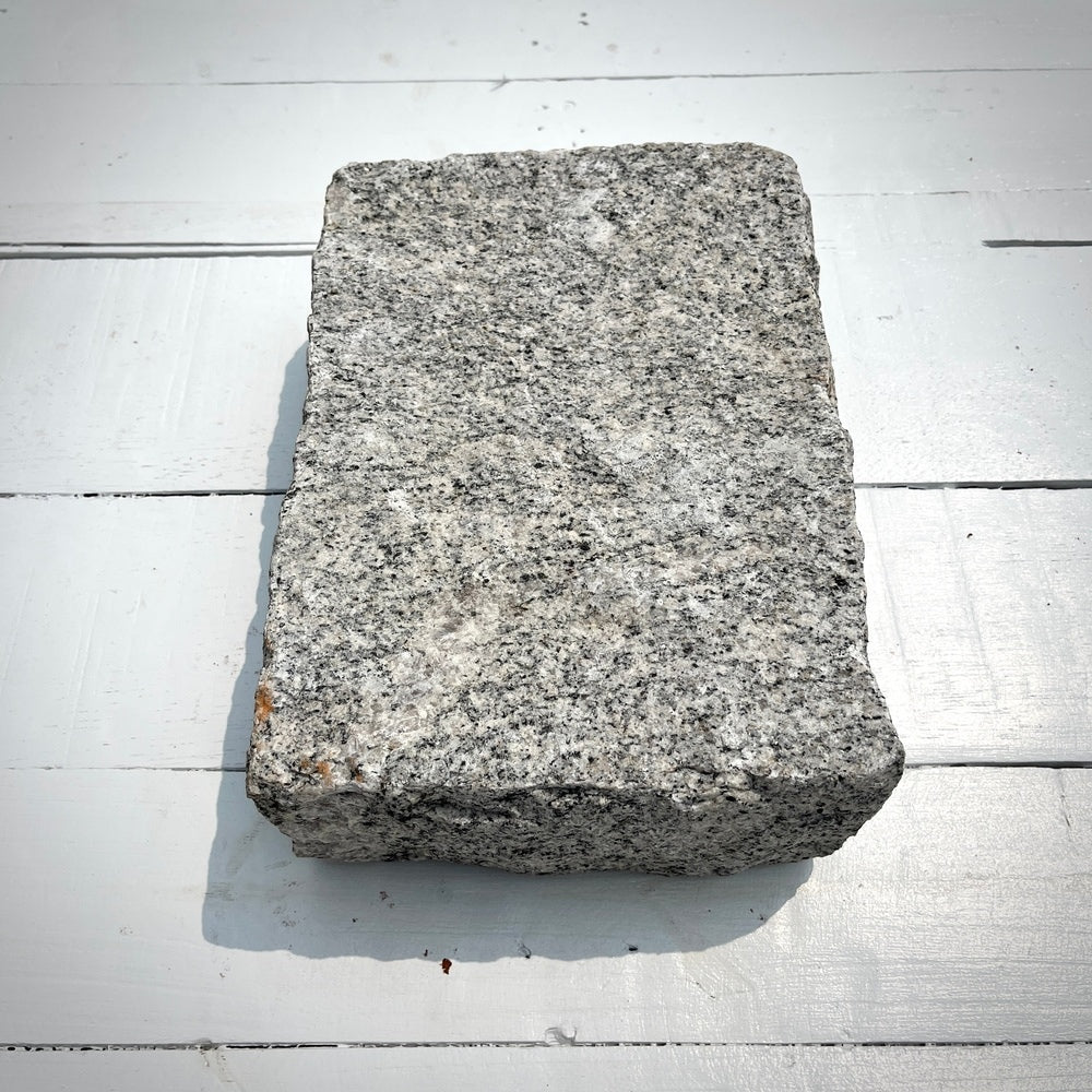 Chief Bricks New stones New Jumbo Granite Belgian Block 10” x 7” x 4” – Grey 7