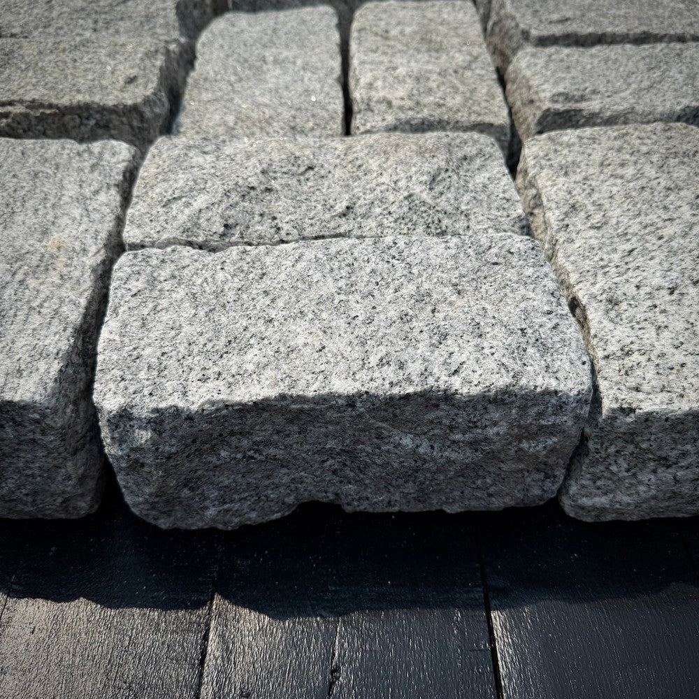 Chief Bricks New stones New Landscape Granite Belgian Block 8" x 4" x 4" 5
