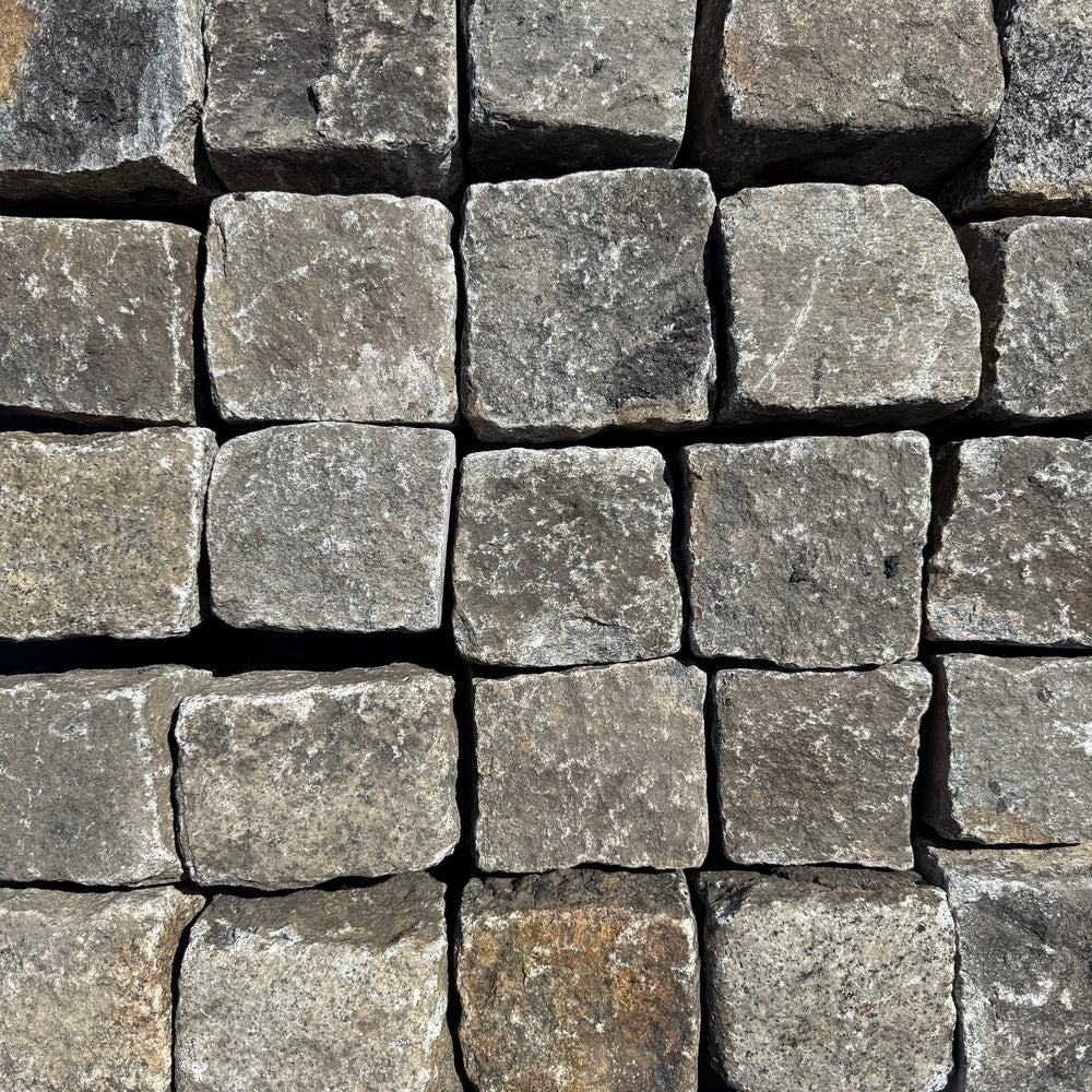 Reclaimed New York Granite Cobblestone - Cubes 5" x 5" x 5"
