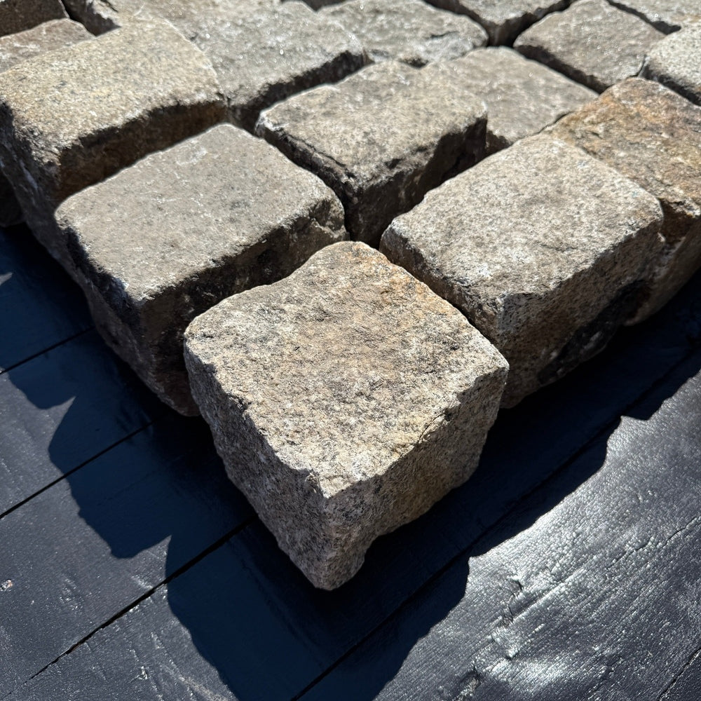 Reclaimed New York Granite Cobblestone - Cubes 5" x 5" x 5"