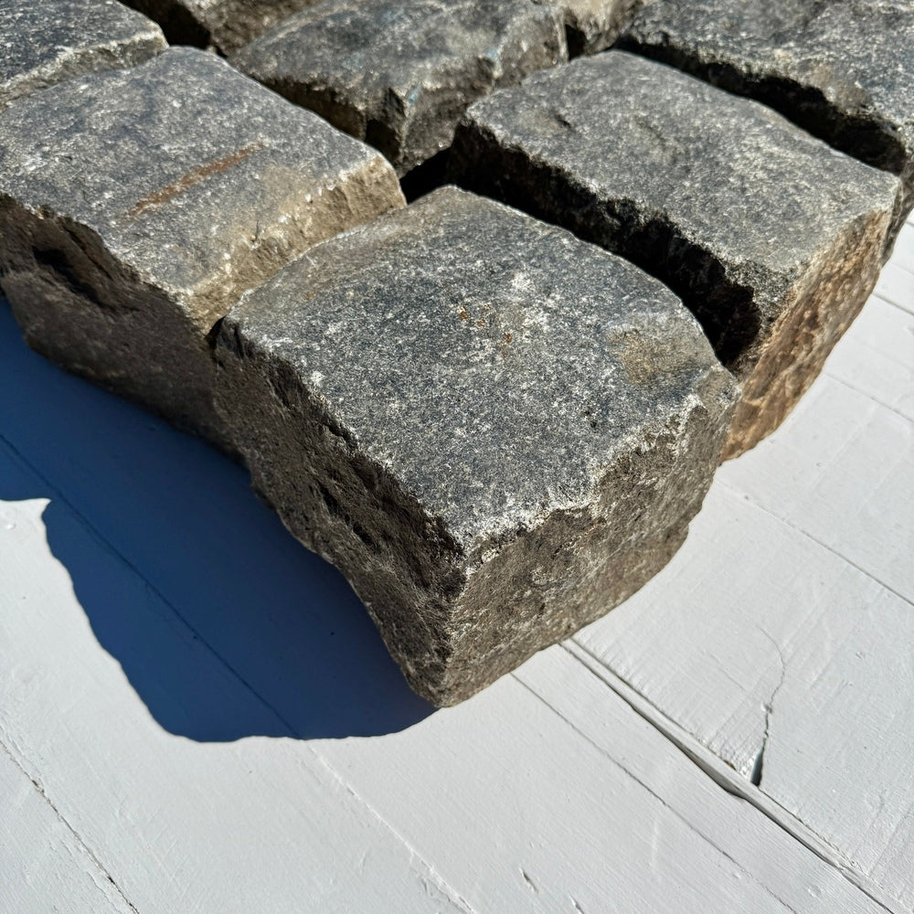 Reclaimed New York Granite Cobblestone - Cubes 7" x 7" x 7"