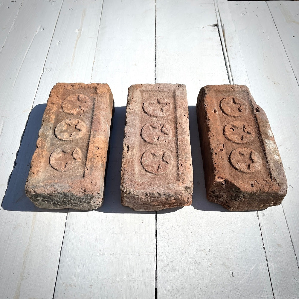 Three star Bricks