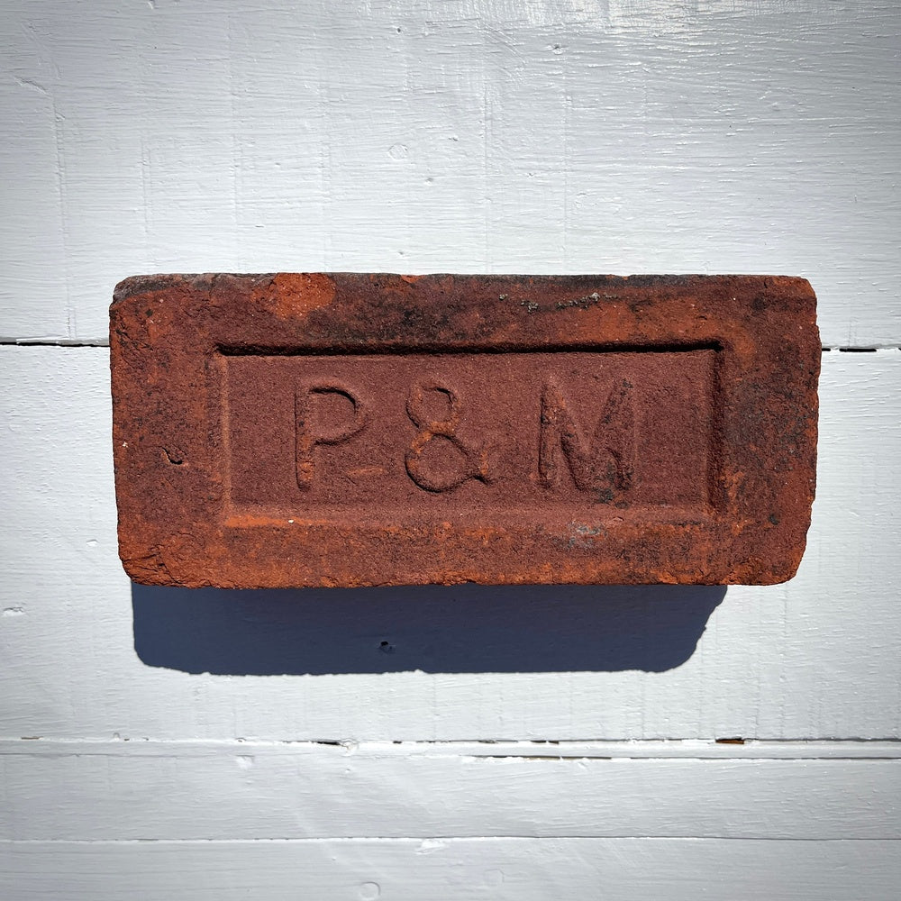 P&M