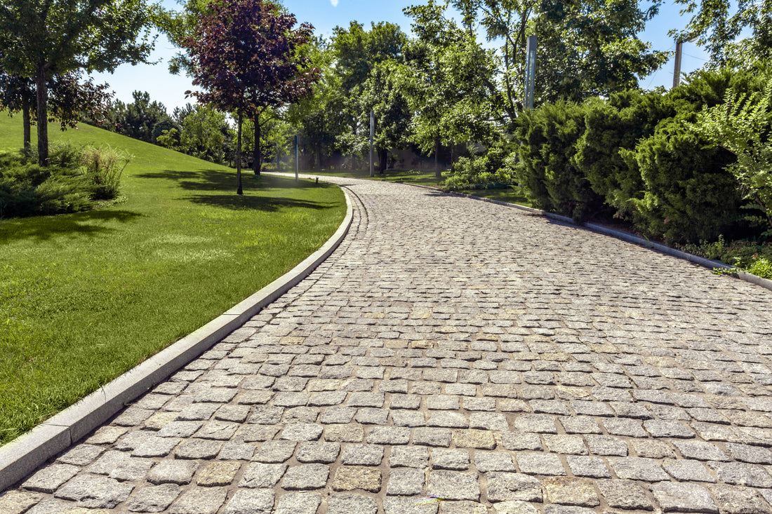 How to install a cobblestone driveway?