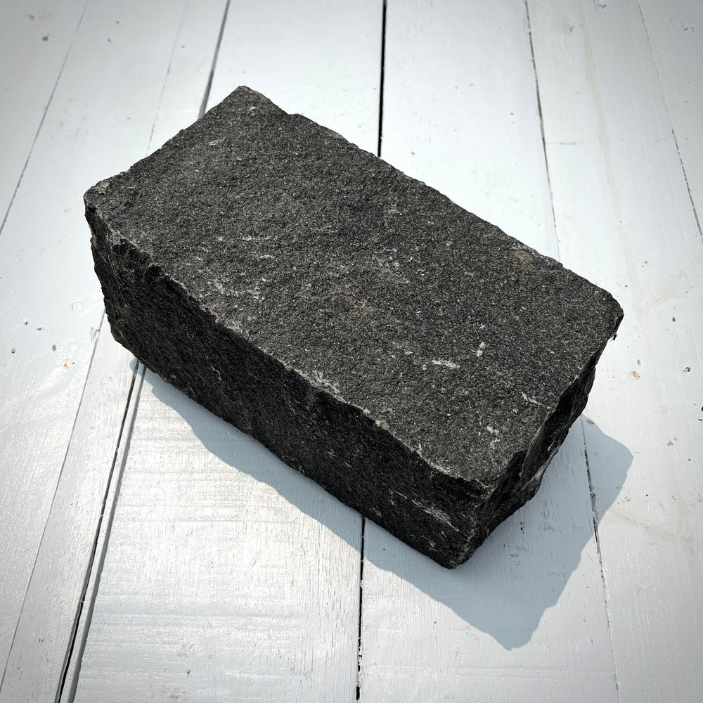 Chief Bricks New stones New Regulation Granite Belgian Block 9” x 5” x 5” – Black 3
