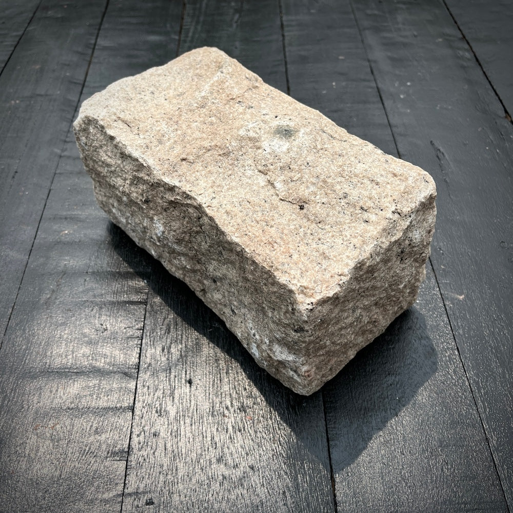 Chief Bricks New stones New Regulation Granite Belgian Block 9” x 5” x 5” – Buff 4