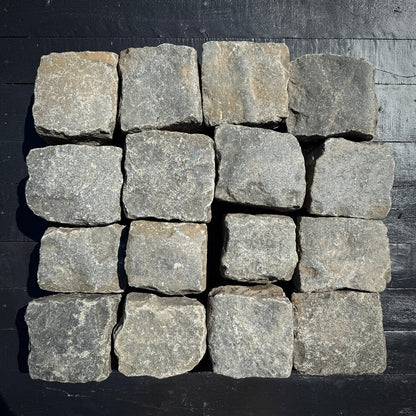 Reclaimed New York Granite Cobblestone - Cubes 7" x 7" x 7"