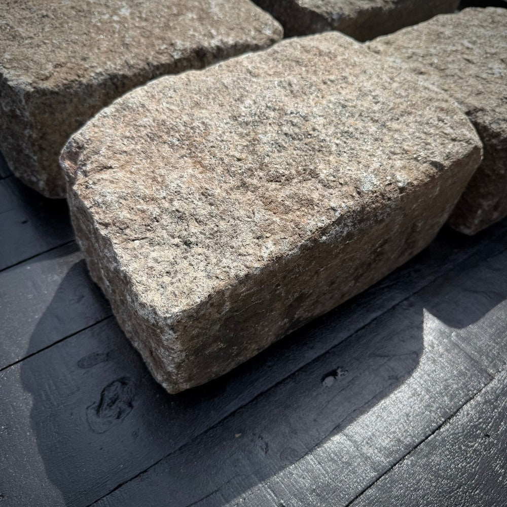 Chief Bricks Reclaimed stones Reclaimed New York Granite Cobblestone - Jumbo XL 12" x 8" x 5" 4