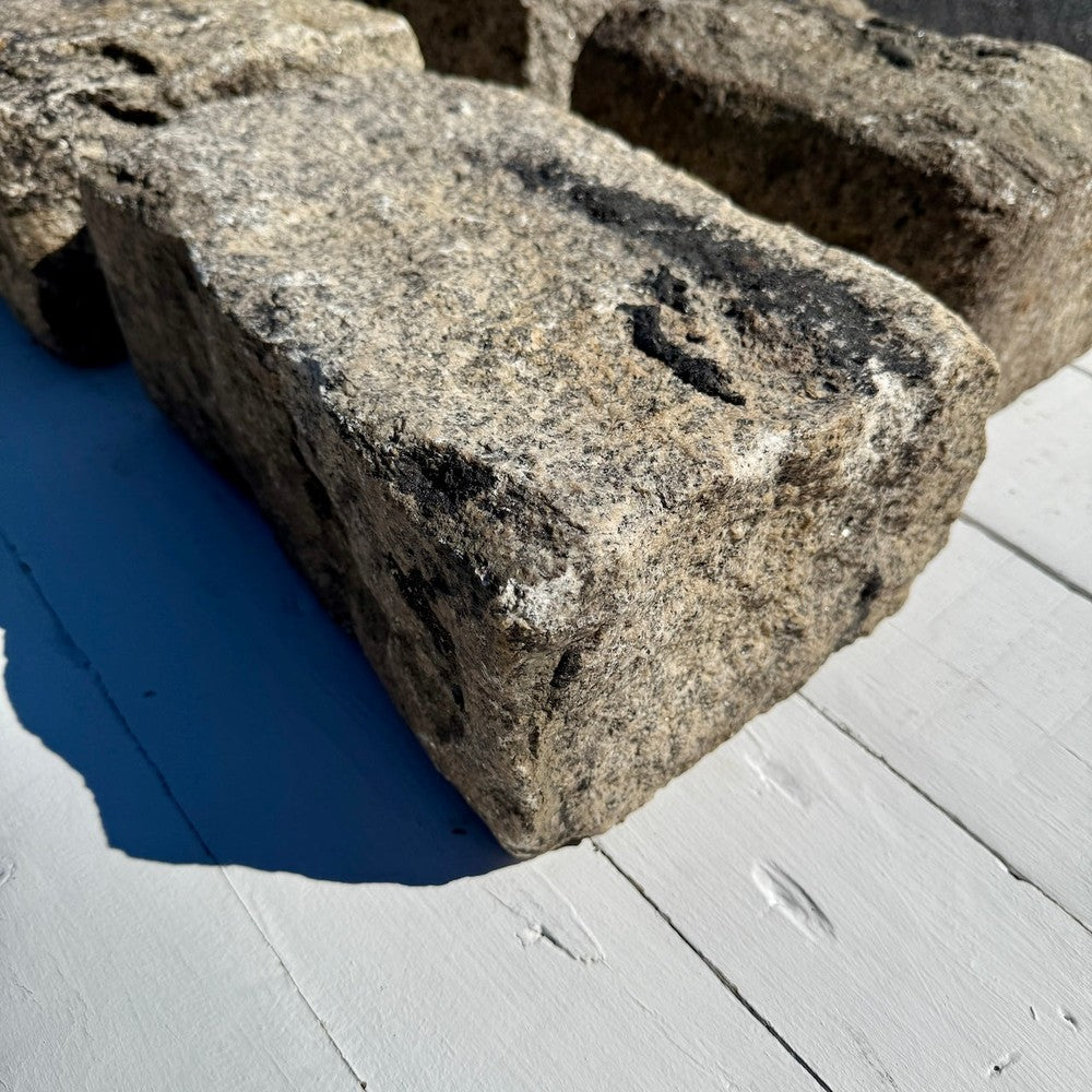 Chief Bricks Reclaimed stones Reclaimed New York Granite Cobblestone - Jumbo XL 12" x 8" x 5" 10