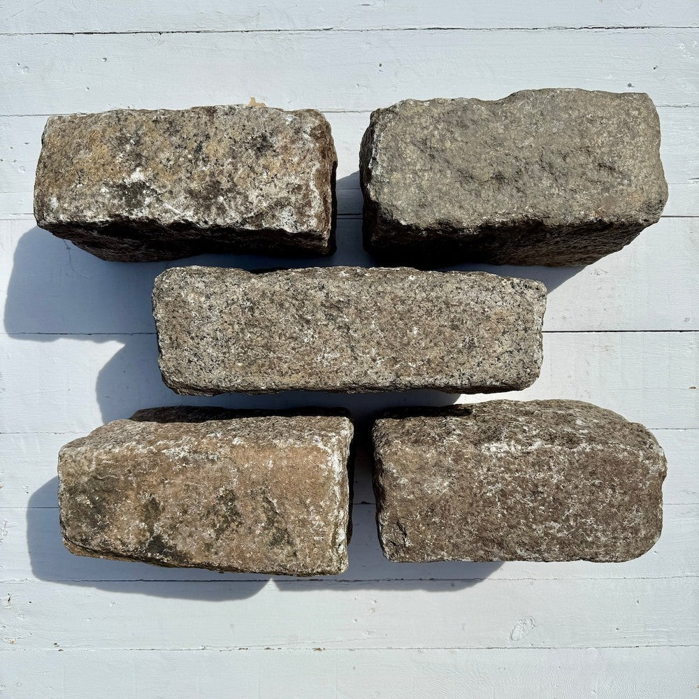 Chief Bricks Reclaimed stones Reclaimed New York Granite Cobblestone - Jumbo XL 12" x 8" x 5" 15