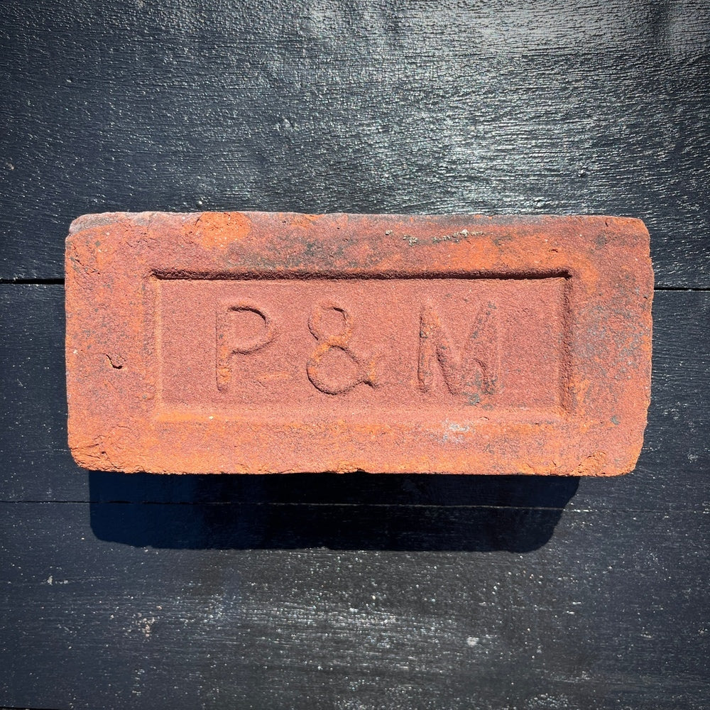 P&M